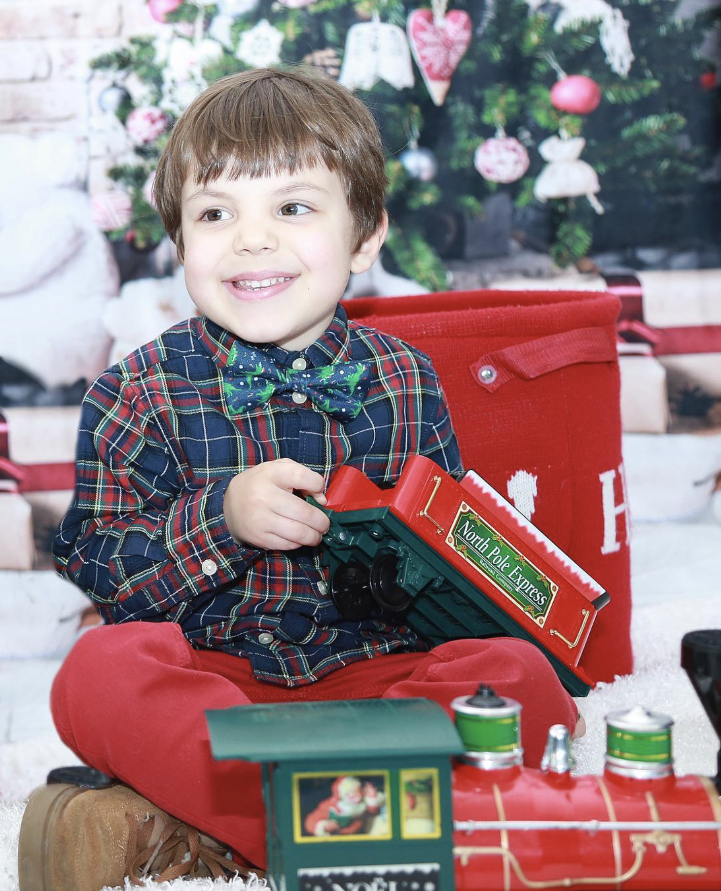 Christmas — Beaming Studio Preschool Photography