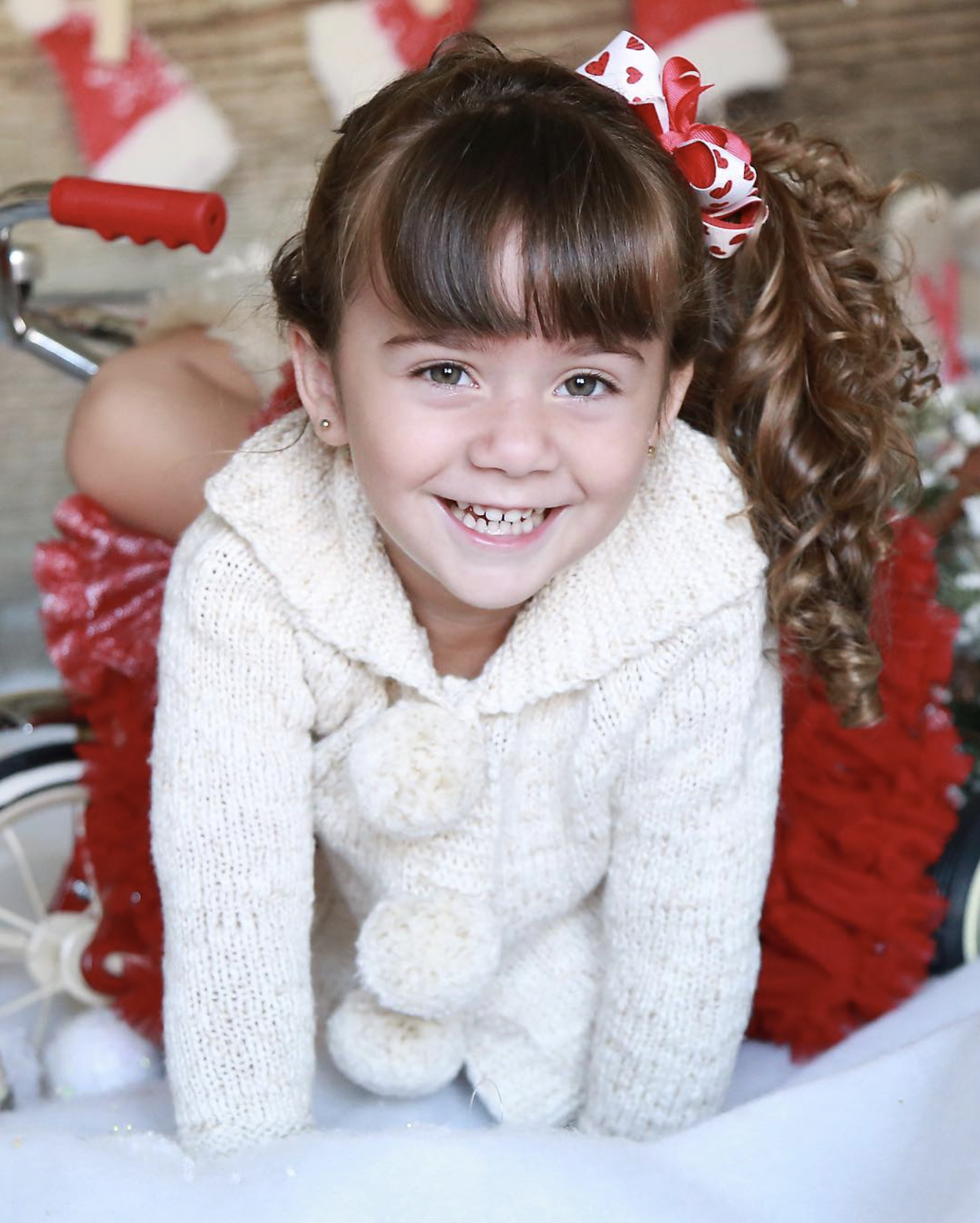 Christmas 2 — Beaming Studio Preschool Photography